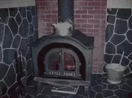 [Hearth.com] Can someone ID this stove