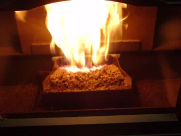 [Hearth.com] Hardwood Heat Pellets - anyone use these?