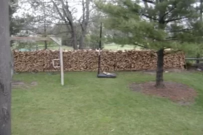 [Hearth.com] My red oak privacy fence