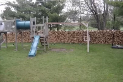 [Hearth.com] My red oak privacy fence