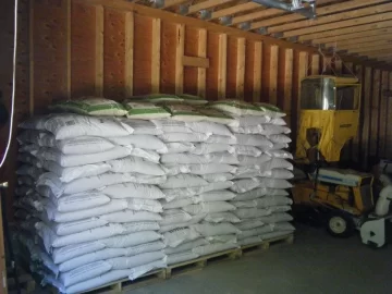 [Hearth.com] It's the time of year to show your wood pellets!