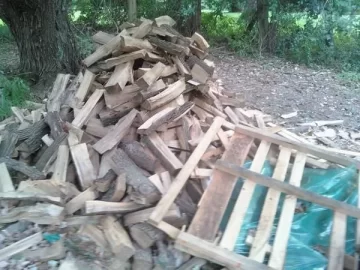 [Hearth.com] Ok it's that time of the year again....... to show wood piles/stacks!!