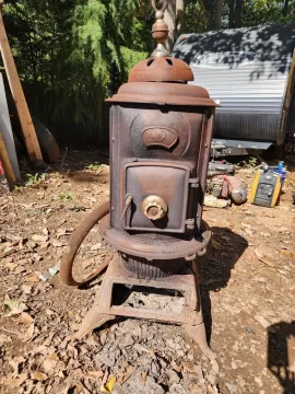 [Hearth.com] Help Identifying Old Stove