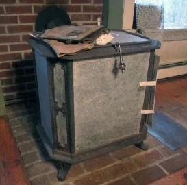 [Hearth.com] ITEM NEEDED:   side door for Woodstock Soapstone Classic Stove