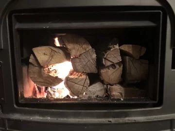 [Hearth.com] What Is In Your Stove Right Now?