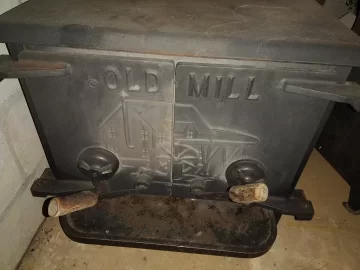 [Hearth.com] Old Mill stove