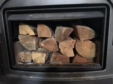 [Hearth.com] What Is In Your Stove Right Now?