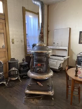 [Hearth.com] Saw some pretty cool stoves today.