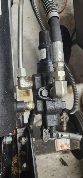 [Hearth.com] Remounting my leaking splitter valve