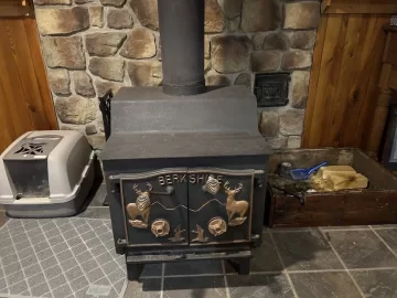 [Hearth.com] Berkshire Woodstove