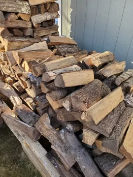 [Hearth.com] Pics of 1 cord of wood in pile please