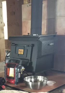 [Hearth.com] Any guess of manufacturer based on picture?