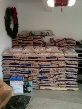 [Hearth.com] It's the time of year to show your wood pellets!