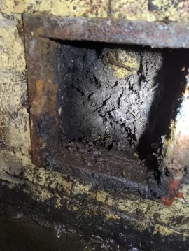 [Hearth.com] HELP! Mud in chimney clean out