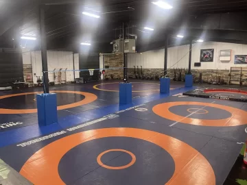 [Hearth.com] The smell of freshly Cloroxed mats in the morning …