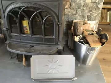 [Hearth.com] Jotul f400: How to install a new rear burn plate?