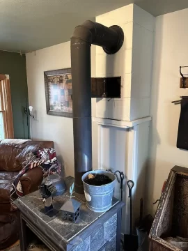 [Hearth.com] Chimney clean out not sealed.