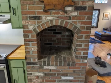 [Hearth.com] What would you do with this kitchen fireplace?