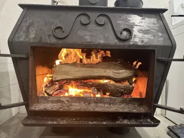 [Hearth.com] New install of vintage Schrader stove