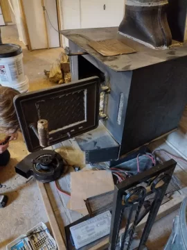 [Hearth.com] Mystery wood stove