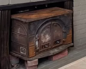 [Hearth.com] Federal Airtight Stove needs a lot of love