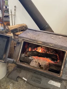 [Hearth.com] Old Nordic Stove, Ceiling Box Sizzling/Caught Fire