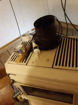 [Hearth.com] Help ID old ivory Jotul stove?