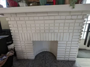 [Hearth.com] 1929 Northeast Ohio Colonial with weird small Fireplace