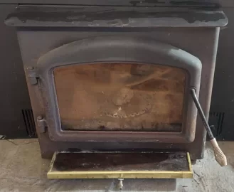 [Hearth.com] Can somone please identify my stove insert?