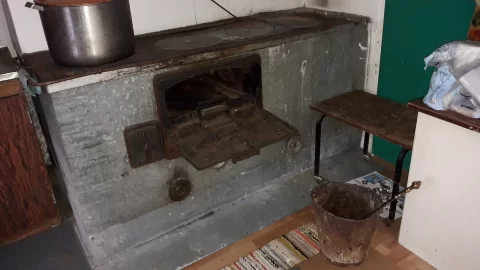 [Hearth.com] REINO No.10 very old fire stove (how does this thing work)??