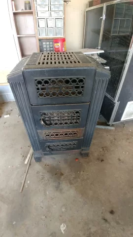 [Hearth.com] Help identifying old one?