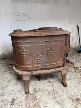 [Hearth.com] I would like to have an ID in this wood stove, please