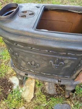 [Hearth.com] I would like to have an ID in this wood stove, please