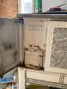 [Hearth.com] Need help to identify this oldie please