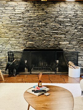 How to modernize a mid-century open fireplace