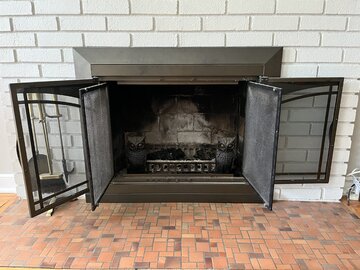 How to modernize a mid-century open fireplace