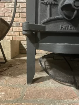 [Hearth.com] 1982 Fisher Wood stove