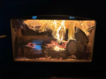 [Hearth.com] What Is In Your Stove Right Now?