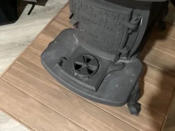 [Hearth.com] Help with temperature on old box stove