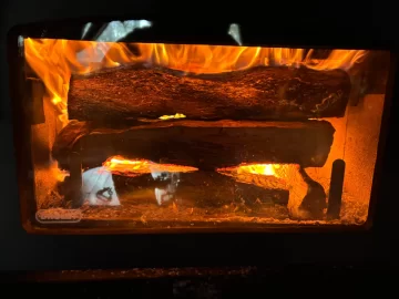 [Hearth.com] What Is In Your Stove Right Now?