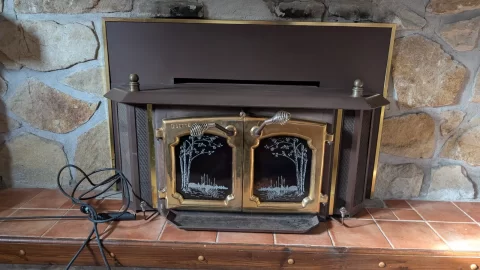 [Hearth.com] As far as the internet is aware, this stove never existed