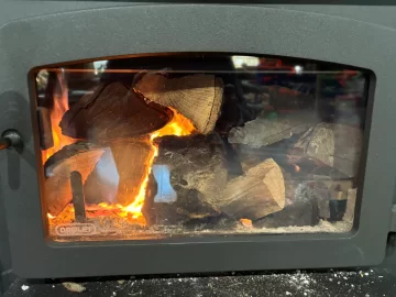 [Hearth.com] What Is In Your Stove Right Now?