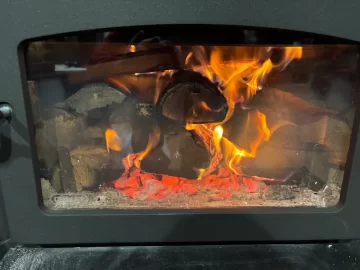 [Hearth.com] What Is In Your Stove Right Now?