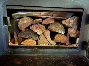 [Hearth.com] What Is In Your Stove Right Now?