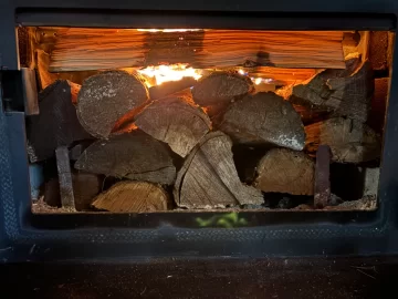 [Hearth.com] What Is In Your Stove Right Now?