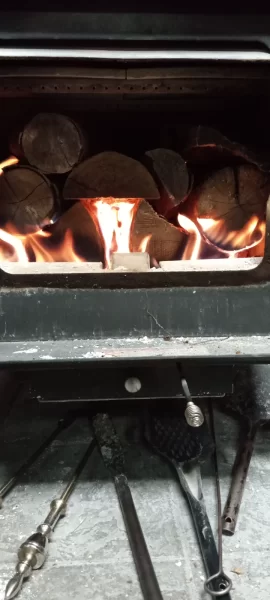 [Hearth.com] What Is In Your Stove Right Now?