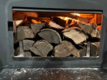 [Hearth.com] What Is In Your Stove Right Now?