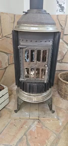 [Hearth.com] Question about Thelin Thompson Gnome  older wood stove