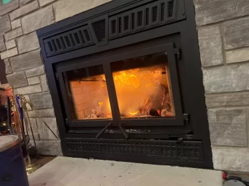 [Hearth.com] Valcourt FP15 Waterloo Arched finally arrived and installed.