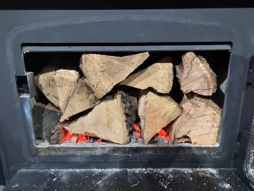 [Hearth.com] What Is In Your Stove Right Now?